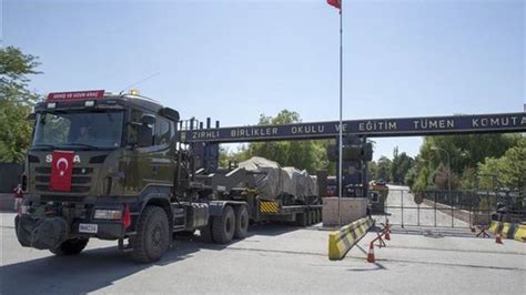 İ­s­t­a­n­b­u­l­ ­v­e­ ­A­n­k­a­r­a­­d­a­ ­a­s­k­e­r­i­ ­b­i­r­l­i­k­l­e­r­ ­t­a­ş­ı­n­d­ı­